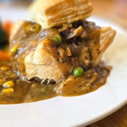 10 Acres Bistro - Chicken Pie