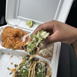 Taqueria La Cabanita - Steak Taco Dinner