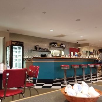 Tip Top Restaurant - Quiet now but busy soon! - Diners Near Me - Charlottesville, Virginia Tip Top Restaurant - Quiet now but busy soon! - Diners Near Me - Charlottesville, Virginia