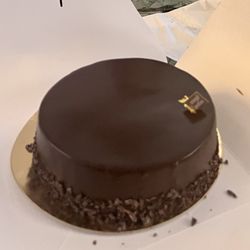 Nadège Patisserie - Pur Noir Cake