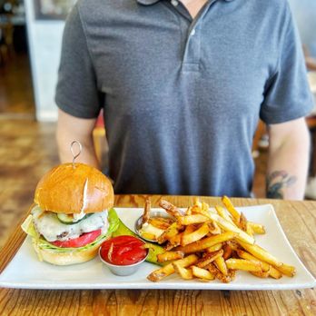 The Curious Palate - Curious Burger | IG @moniquedao - New American Near Me - Santa Monica, California The Curious Palate - Curious Burger | IG @moniquedao - New American Near Me - Santa Monica, California