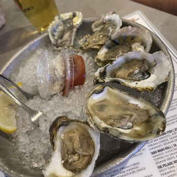 Papa's Raw Bar - Sent these back because they looks gross. $12 for this!? Nope. - Seafood Near Me - Lighthouse Point, Florida Papa's Raw Bar - Sent these back because they looks gross. $12 for this!? Nope. - Seafood Near Me - Lighthouse Point, Florida