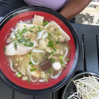 Sai Gon Xua - Coconut crab soup - Coffee & Tea Near Me - Westminster, California Sai Gon Xua - Coconut crab soup - Coffee & Tea Near Me - Westminster, California