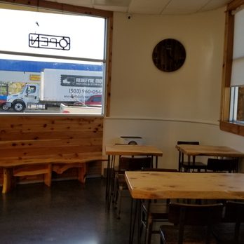 Honey Spicy - Seating area - Korean Near Me - Tigard, Oregon