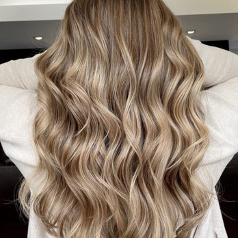 Jesamondo Salon & Spa - Full foil, toned & cut by Emily - Hair Salons Near Me - Natick, Massachusetts