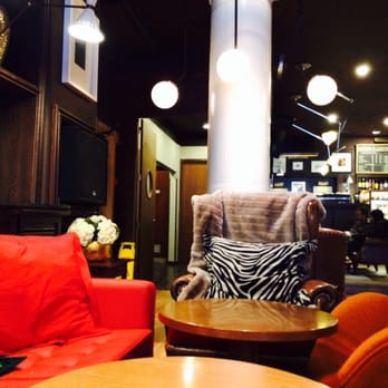 Brown's Coffee Shop - Cafes Near Me - Lisbon, 11 Brown's Coffee Shop - Cafes Near Me - Lisbon, 11