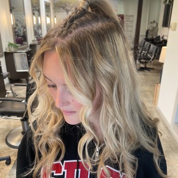 Salon Savoir - Hairstyle - Hair Salons Near Me - San Diego, California Salon Savoir - Hairstyle - Hair Salons Near Me - San Diego, California