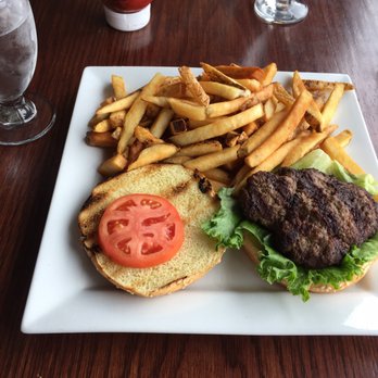 Harbour Restaurant & Bar - Burger and fries - American Near Me - Chéticamp, Nova Scotia Harbour Restaurant & Bar - Burger and fries - American Near Me - Chéticamp, Nova Scotia