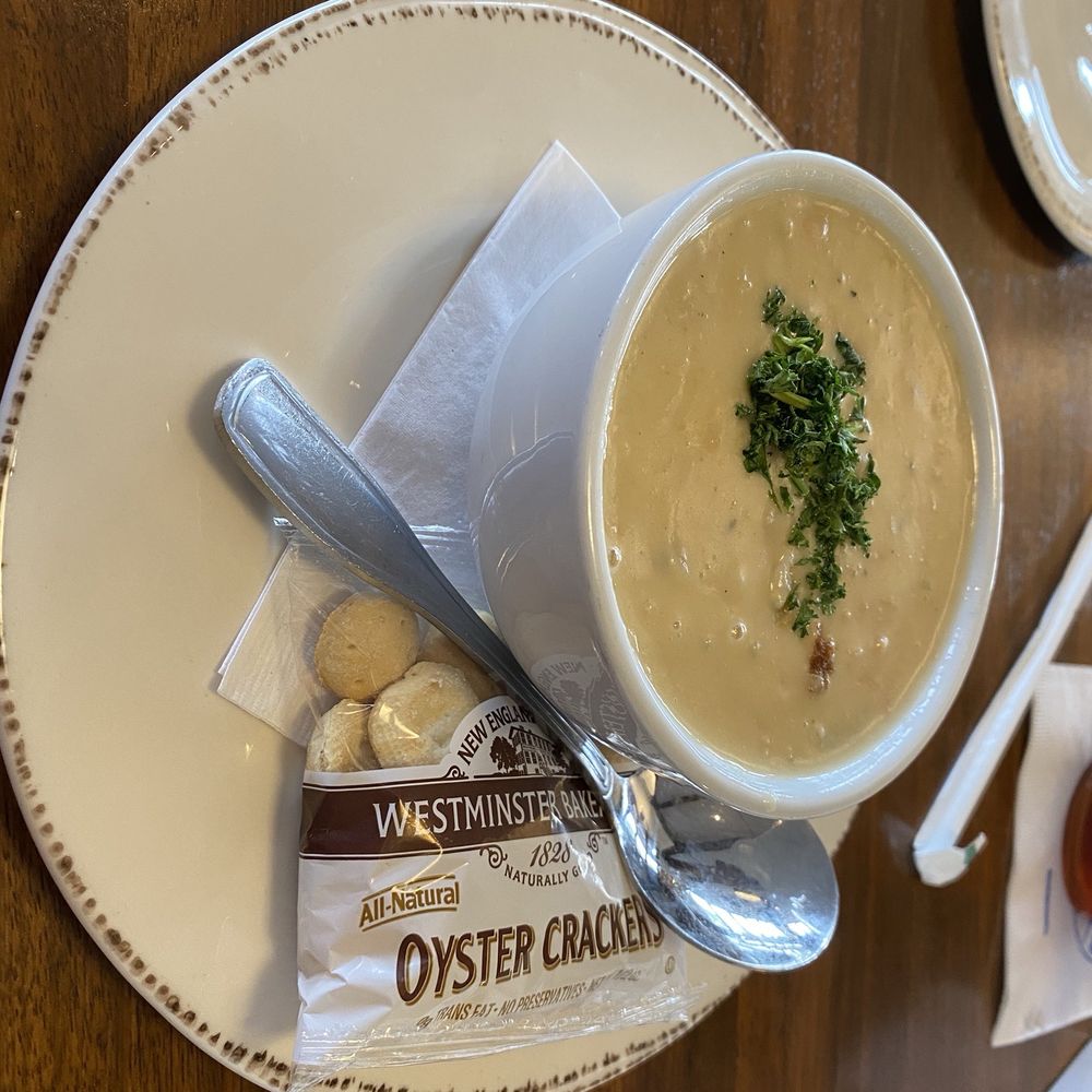 Bluewater Avalon - Clam chowder - Seafood Near Me - Avalon, California