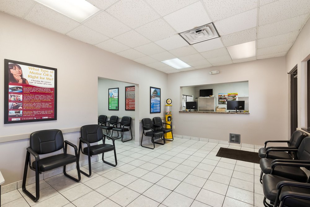 OIL CAN HARRY’S Updated August 2024 319 W Business 83, Weslaco