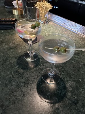 Clifton Club Bar & Lounge by null