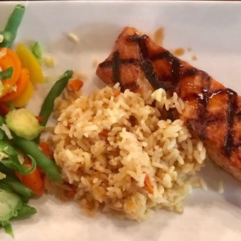 Sparkies Kitchen & Bar - American Near Me - Highland, Michigan Sparkies Kitchen & Bar - American Near Me - Highland, Michigan