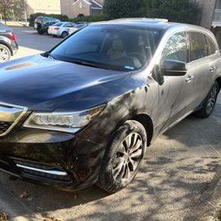 615 Car Service - Acura MDX with available 3rd row seating. For quick getaways and airport transfers. Can also do longer trips when necessary.