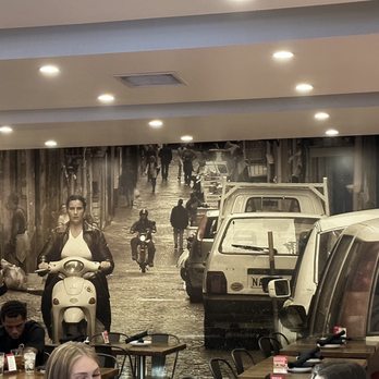 Pomo - Phoenix - mural - Pizza Near Me - Phoenix, Arizona Pomo - Phoenix - mural - Pizza Near Me - Phoenix, Arizona