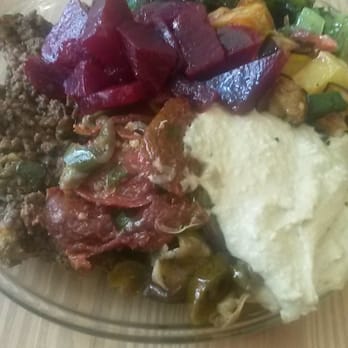 Mezem - Kleiner Teller 6,50€ - Mediterranean Near Me - Berlin, BE Mezem - Kleiner Teller 6,50€ - Mediterranean Near Me - Berlin, BE