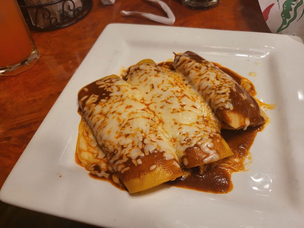 EL PATRON CANTINA Updated November 2024 116 Photos & 204 Reviews