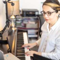Nina's Piano & Voice Studio