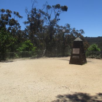Govetts Leap Lookout - Lookout - Travel Services Near Me - Blackheath, NSW