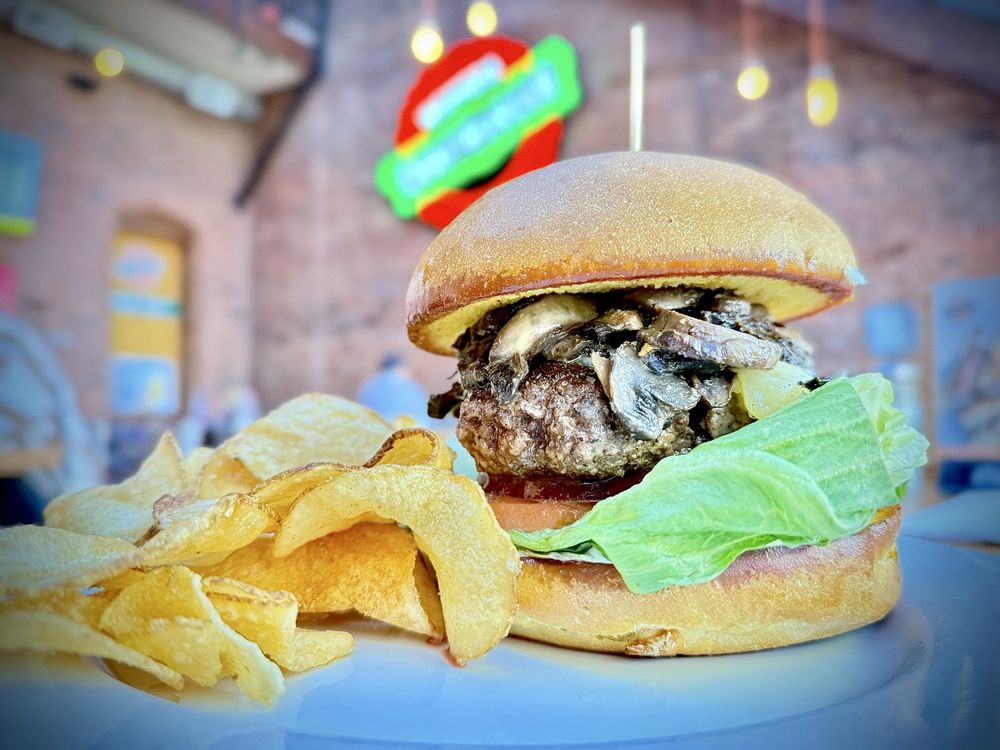 Social spots from Warrens Craft Burger