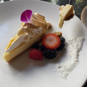 Cheeca Lodge & Spa - Key lime pie - Resorts Near Me - Islamorada, Florida Cheeca Lodge & Spa - Key lime pie - Resorts Near Me - Islamorada, Florida