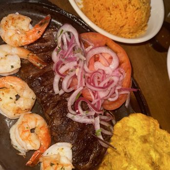 Noches de Colombia - Colombian Near Me - Hackensack, New Jersey