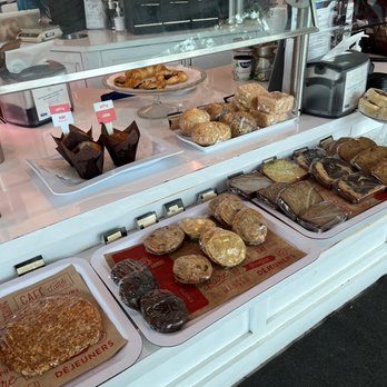 Presse Cafe - Whitby, Ontario
