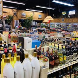 Clear Fork Liquor - Very orderly and clean.