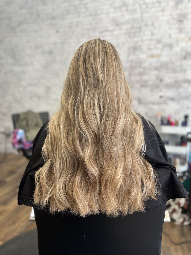 MELISSA GREENE 343 Water St, Gardiner, Maine Hair Stylists Phone