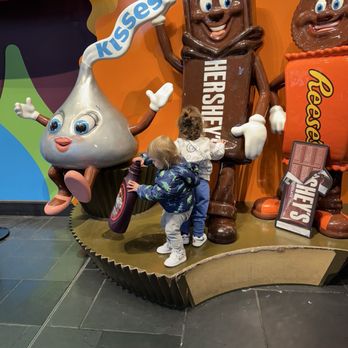 Hershey's Chocolate World - Kids Activities Near Me - Hershey, Pennsylvania