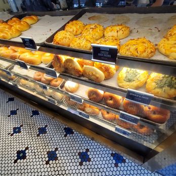 Noah's NY Bagels - Display case - Bagels Near Me - Milpitas, California Noah's NY Bagels - Display case - Bagels Near Me - Milpitas, California