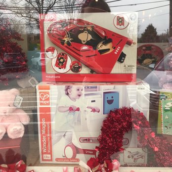 G. Willikers Gifts - Toy Stores Near Me - Locust Valley, New York G. Willikers Gifts - Toy Stores Near Me - Locust Valley, New York