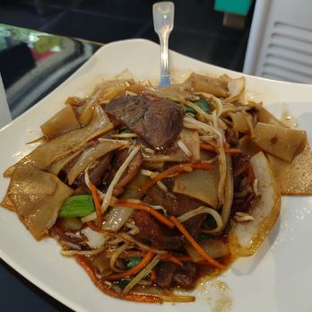 Noodles & I - Chow fun. W/ beef - Noodles Near Me - West Lafayette, Indiana Noodles & I - Chow fun. W/ beef - Noodles Near Me - West Lafayette, Indiana