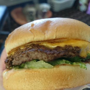 In-N-Out Burger - Cheeseburger without onions and tomato - Burgers Near Me - Grants Pass, Oregon In-N-Out Burger - Cheeseburger without onions and tomato - Burgers Near Me - Grants Pass, Oregon