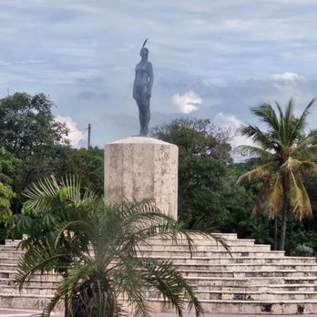 Carnival Conquest - Statue in Cartegena Colombia - Travel Services Near Me Carnival Conquest - Statue in Cartegena Colombia - Travel Services Near Me