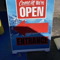 Mountain Top Mini Mart - Sign out front