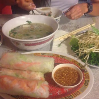 Houa Khong Restaurant - Yummy thai food to fill some really hungry bellies after a full day of hiking! - Thai Near Me - Merced, California Houa Khong Restaurant - Yummy thai food to fill some really hungry bellies after a full day of hiking! - Thai Near Me - Merced, California