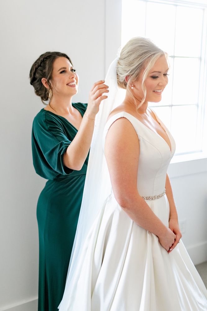 GOGLOW Updated October 2024 11 Photos & 10 Reviews 11664 Elm