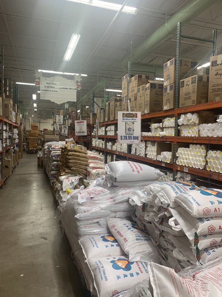 SB FOOD DEPOT Updated May 2024 13 Photos & 17 Reviews 2125 E