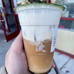 Wanpo Tea Shop - Yuenyeung Latte ( Coffee W/Milk Tea ) $5.50