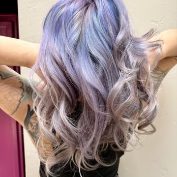 Mayari Luxe - Hair Stylists Near Me - Sacramento, California