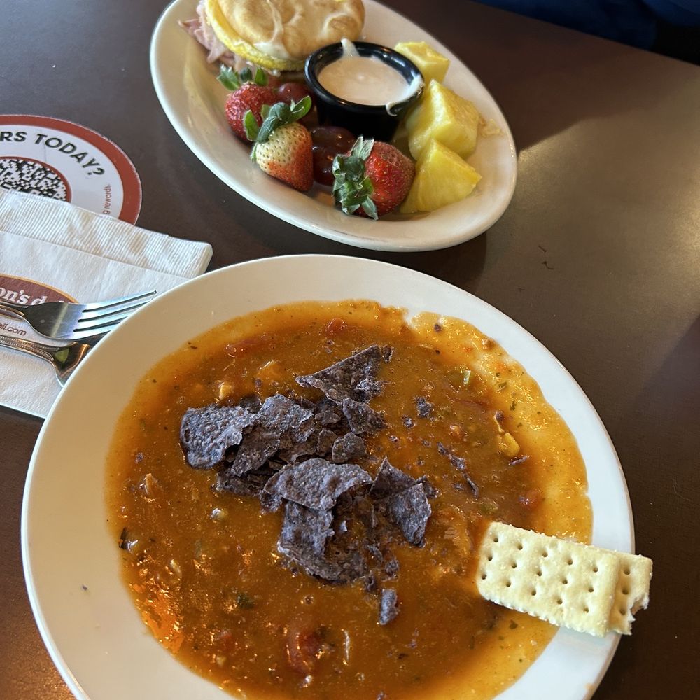 Bowl Fire Roasted Tortilla Soup and a Breakfast Sammy (240-400 cal)sammy Bowl Fire Roasted Tortilla Soup and a Breakfast Sammy (240-400 cal)sammy