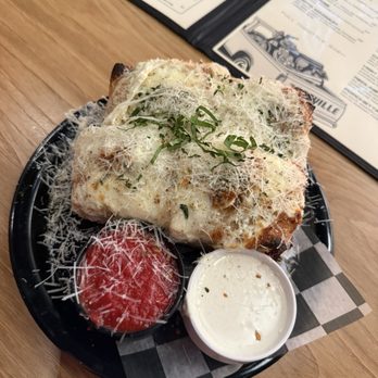 Moto Moda - Pizza Near Me - Nashville, Tennessee
