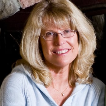 Paragon Lodging - Owner Johna - Guest Houses Near Me - Breckenridge, Colorado