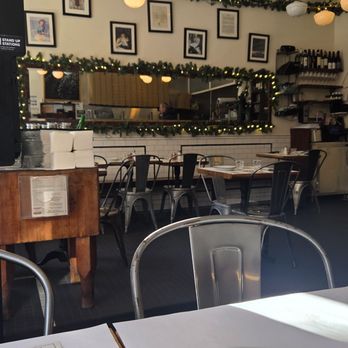 Motorino Pizza - Pizza Near Me - New York, New York