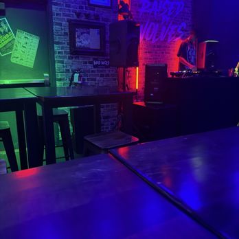 Raised By Wolves - DJ @ Raised By Wolves - Bars Near Me - Las Vegas, Nevada