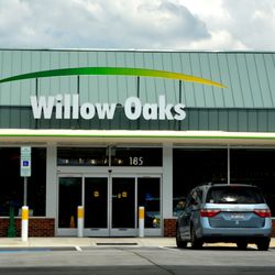 Willow Oaks Crossing