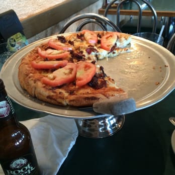 Pegasus Pizza West Seattle - Chicken and bacon with Alfredo sauce and fresh tomatoes pizza. - Pizza Near Me - Seattle, Washington Pegasus Pizza West Seattle - Chicken and bacon with Alfredo sauce and fresh tomatoes pizza. - Pizza Near Me - Seattle, Washington