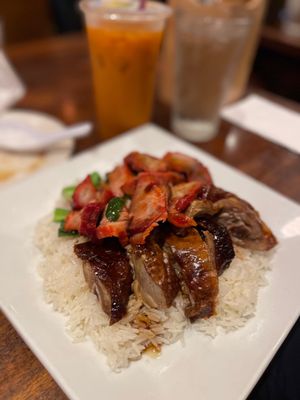 Dumpling + Noodle by null