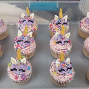 Puttin' On The Mitts - We can make custom cupcakes for all your needs! - Desserts Near Me Puttin' On The Mitts - We can make custom cupcakes for all your needs! - Desserts Near Me