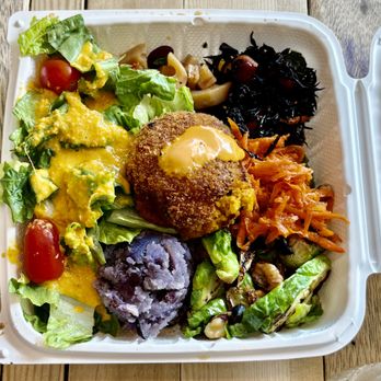 Kaimana Farm Cafe - Power Bento #3 with various sides - Vegan Near Me - Honolulu, Hawaii Kaimana Farm Cafe - Power Bento #3 with various sides - Vegan Near Me - Honolulu, Hawaii